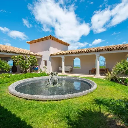 With Helipad, Sauna And Infinity Pool Villa Saint-Tropez